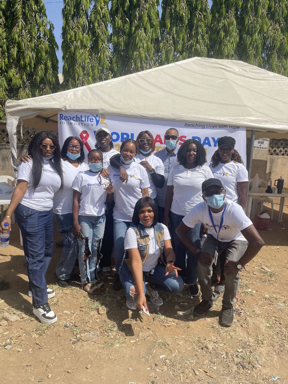 ReachLife Foundation volunteers