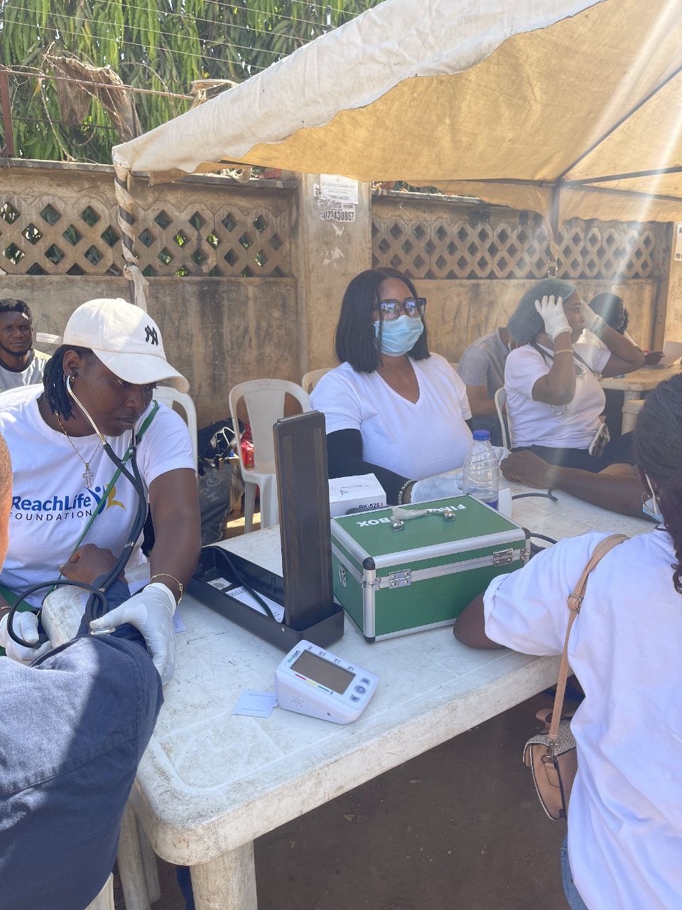 ReachLife Foundation volunteer service